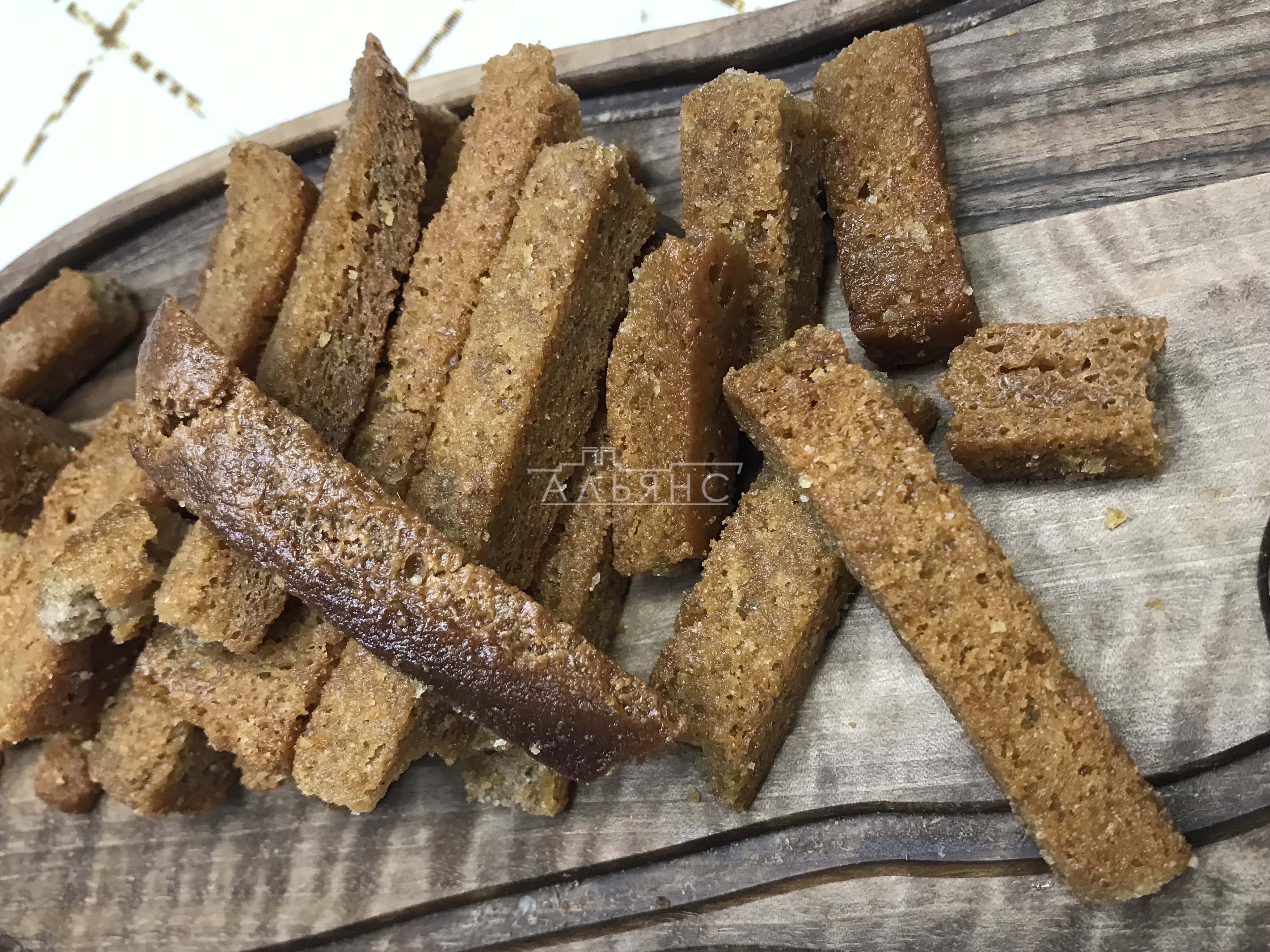 Деревенские гренки с чесноком в Альметьевске