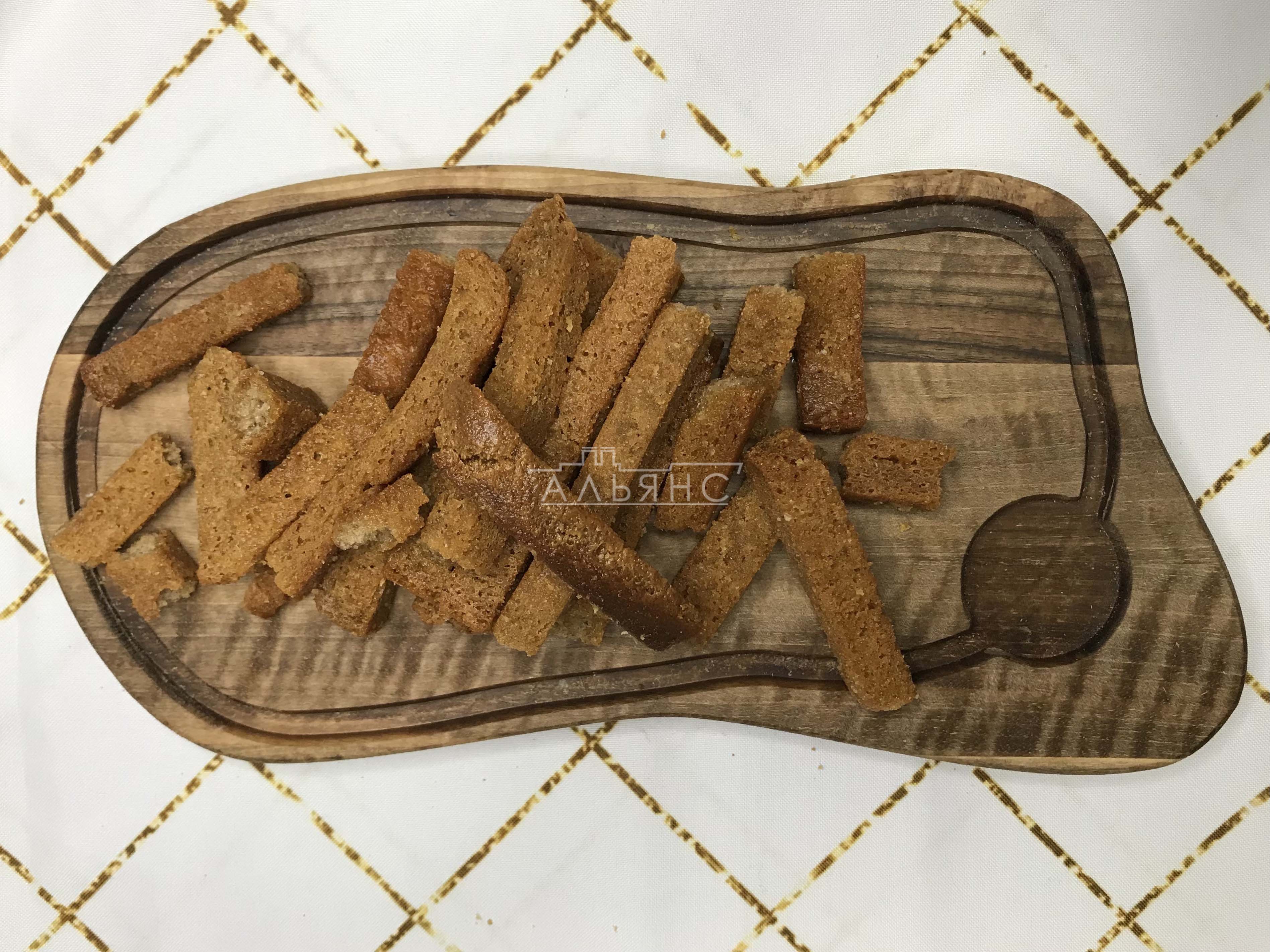 Деревенские гренки с чесноком в Альметьевске