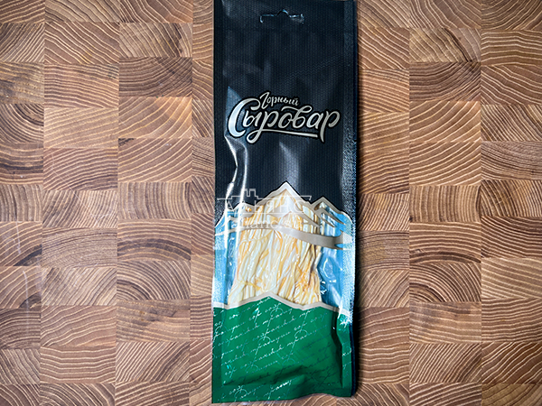 Сыр 60 гр ГОРНЫЙ СЫРОВАР (Паутинка копчёная) в Альметьевске